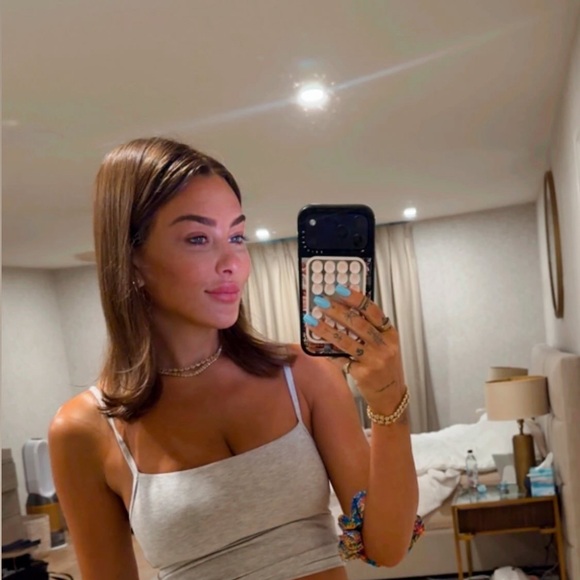 nikarizzcloset